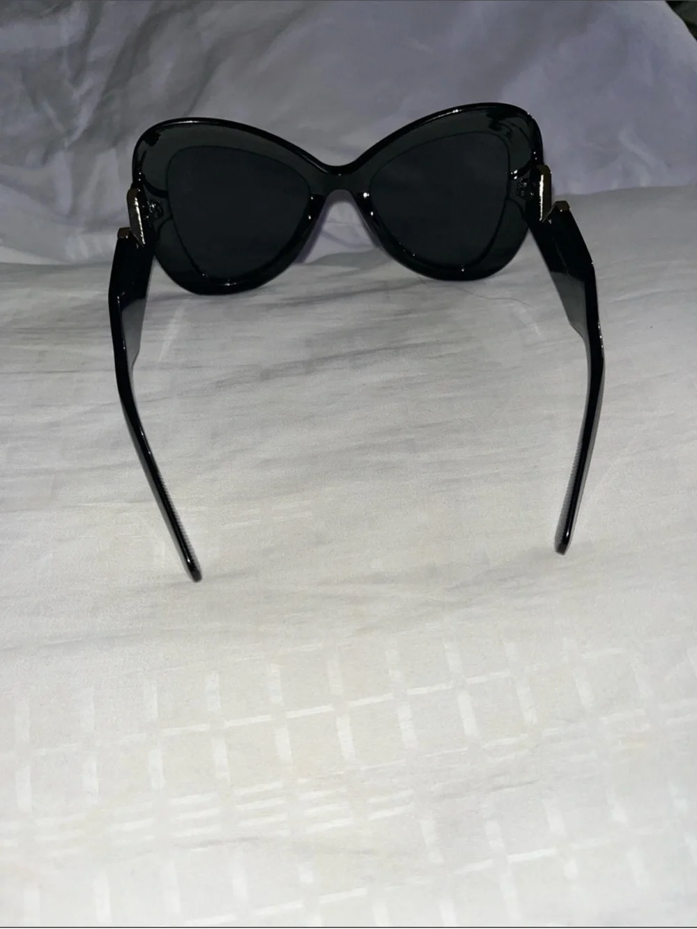 Black Cat-Eye Women's Sunglasses